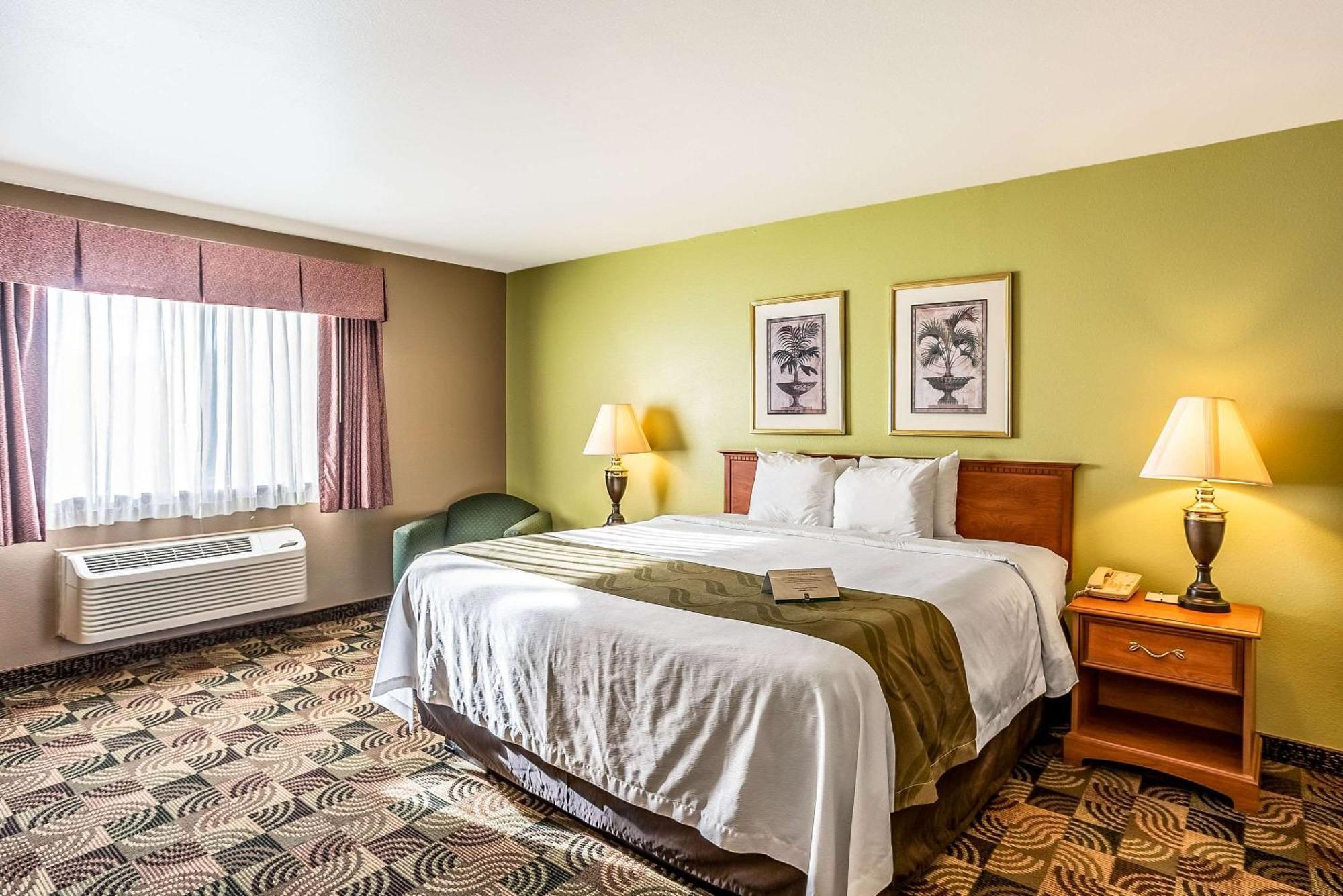 Quality Inn & Suites Hannibal Bagian luar foto