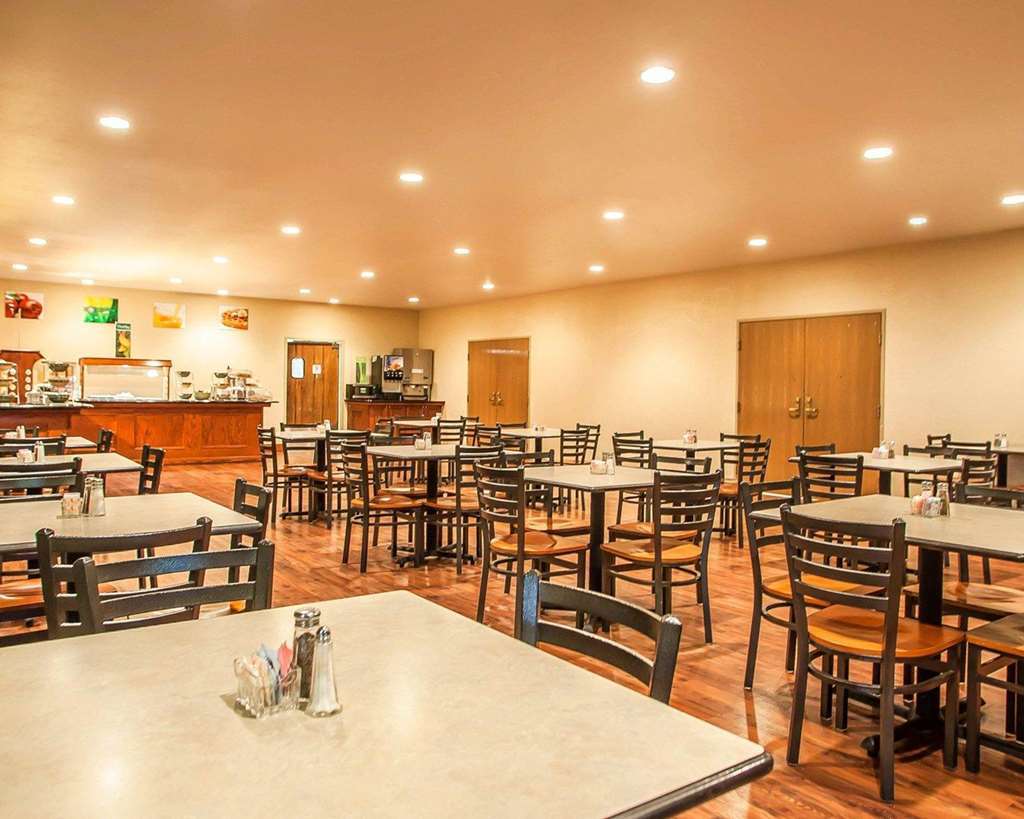 Quality Inn & Suites Hannibal Restoran foto