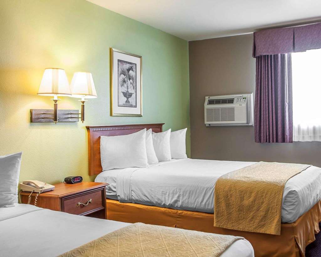 Quality Inn & Suites Hannibal Ruang foto